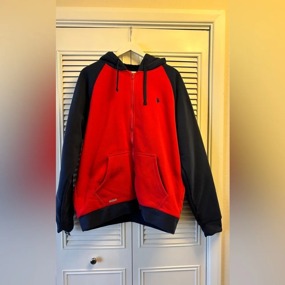 U.S. Polo Assn. Red and Blue Zip Up Sweater NWOT SZ L
